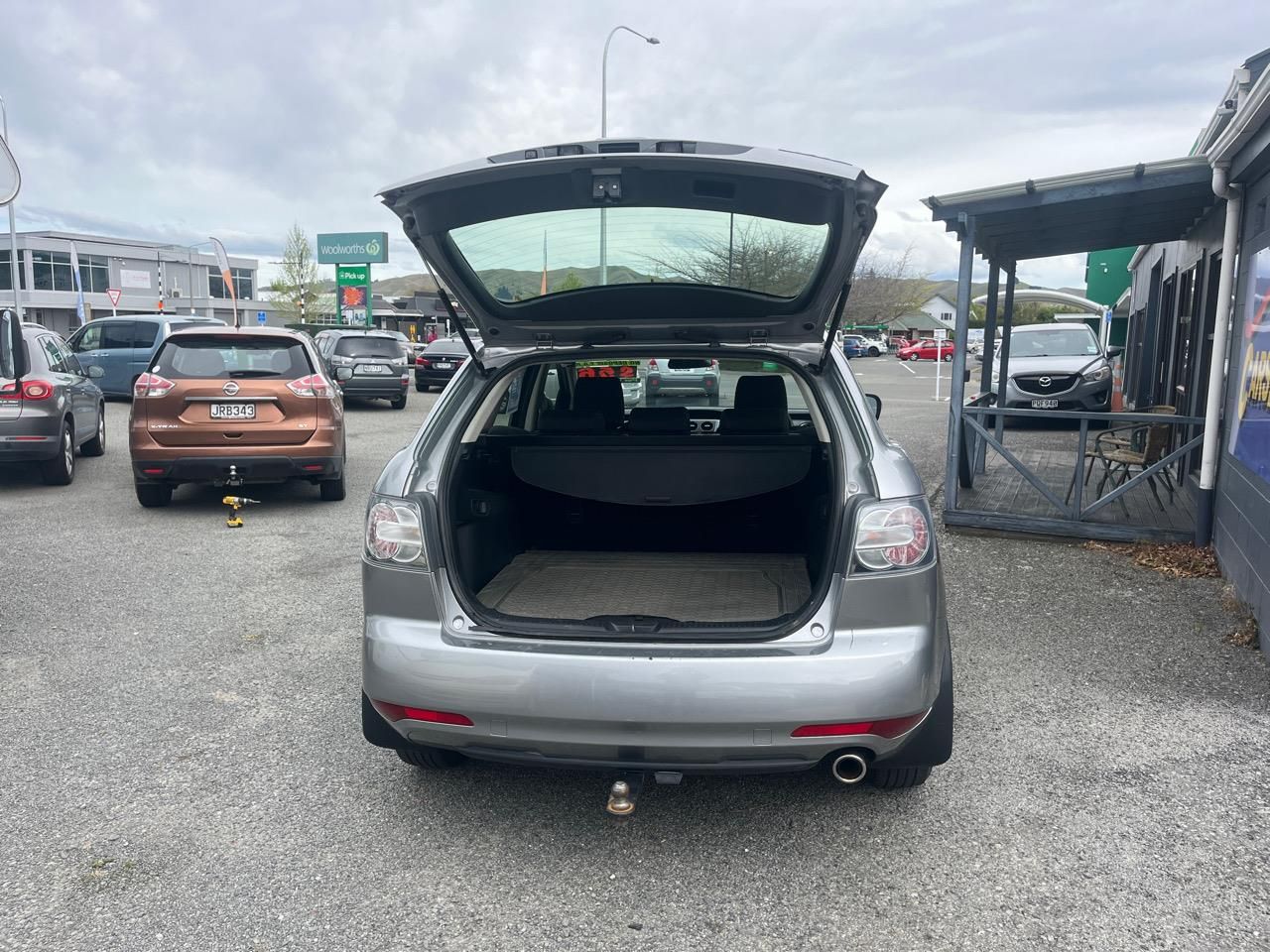 Vehicle image 5