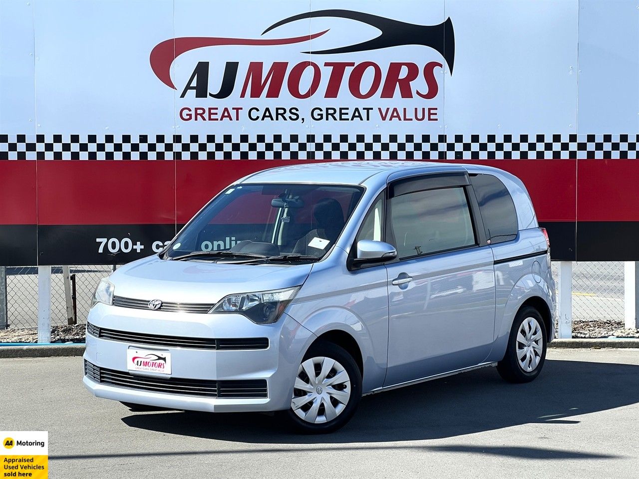 Vehicle image 2