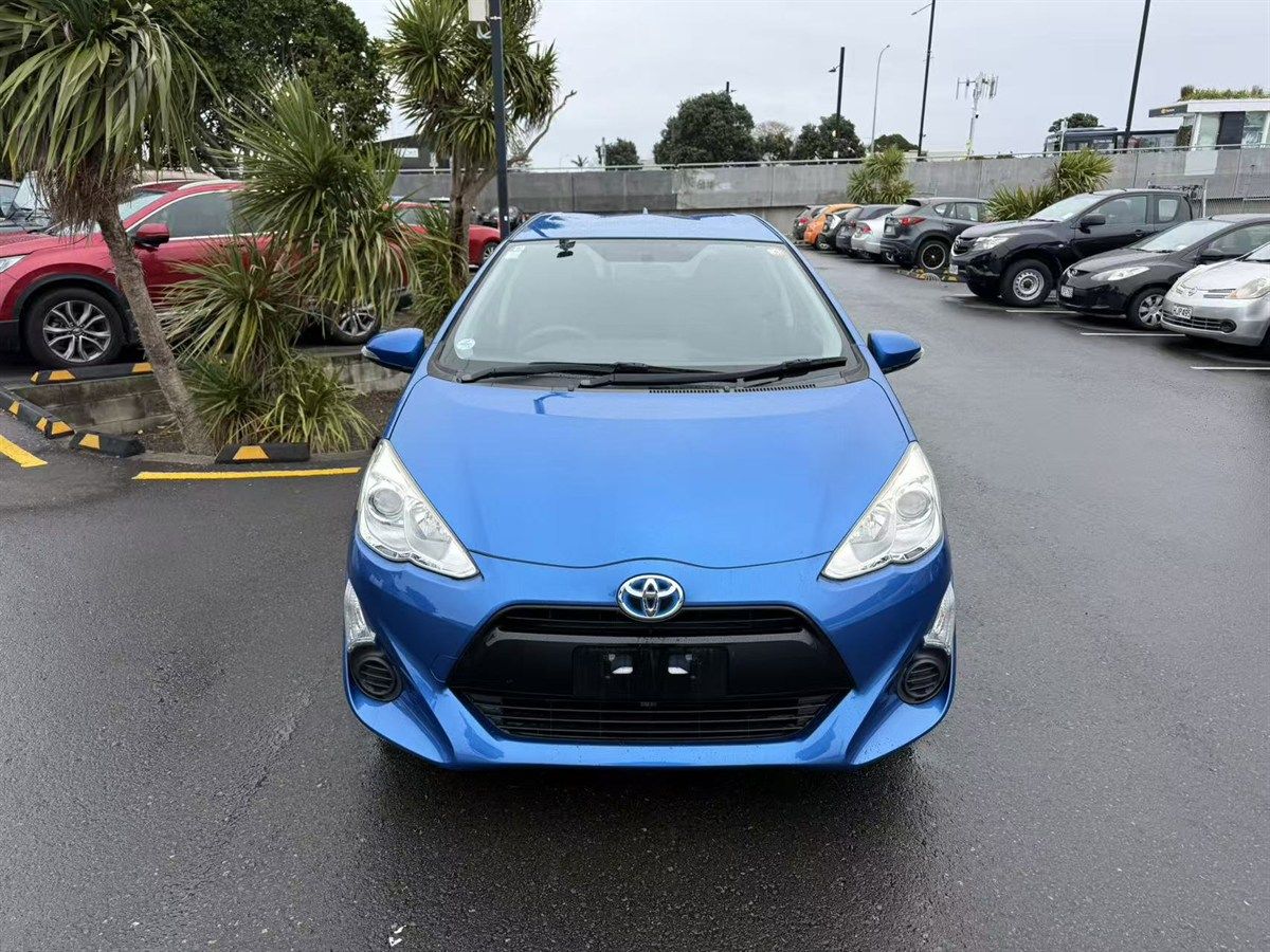 Vehicle image 2