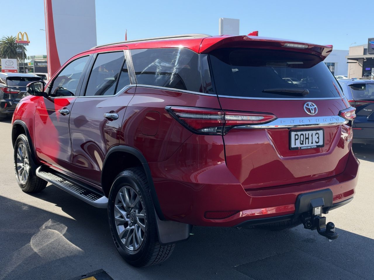 Vehicle image 5