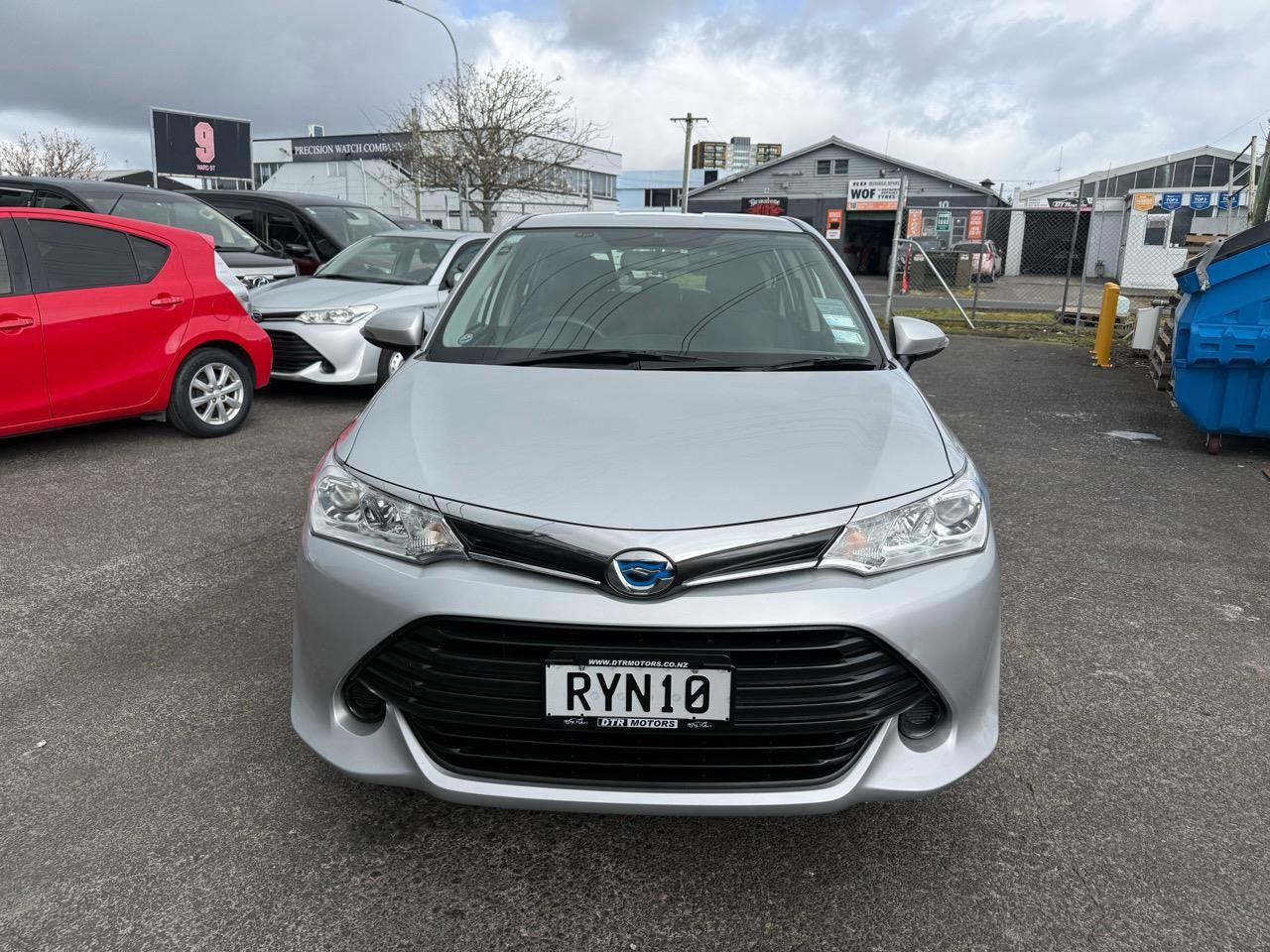 Vehicle image 4