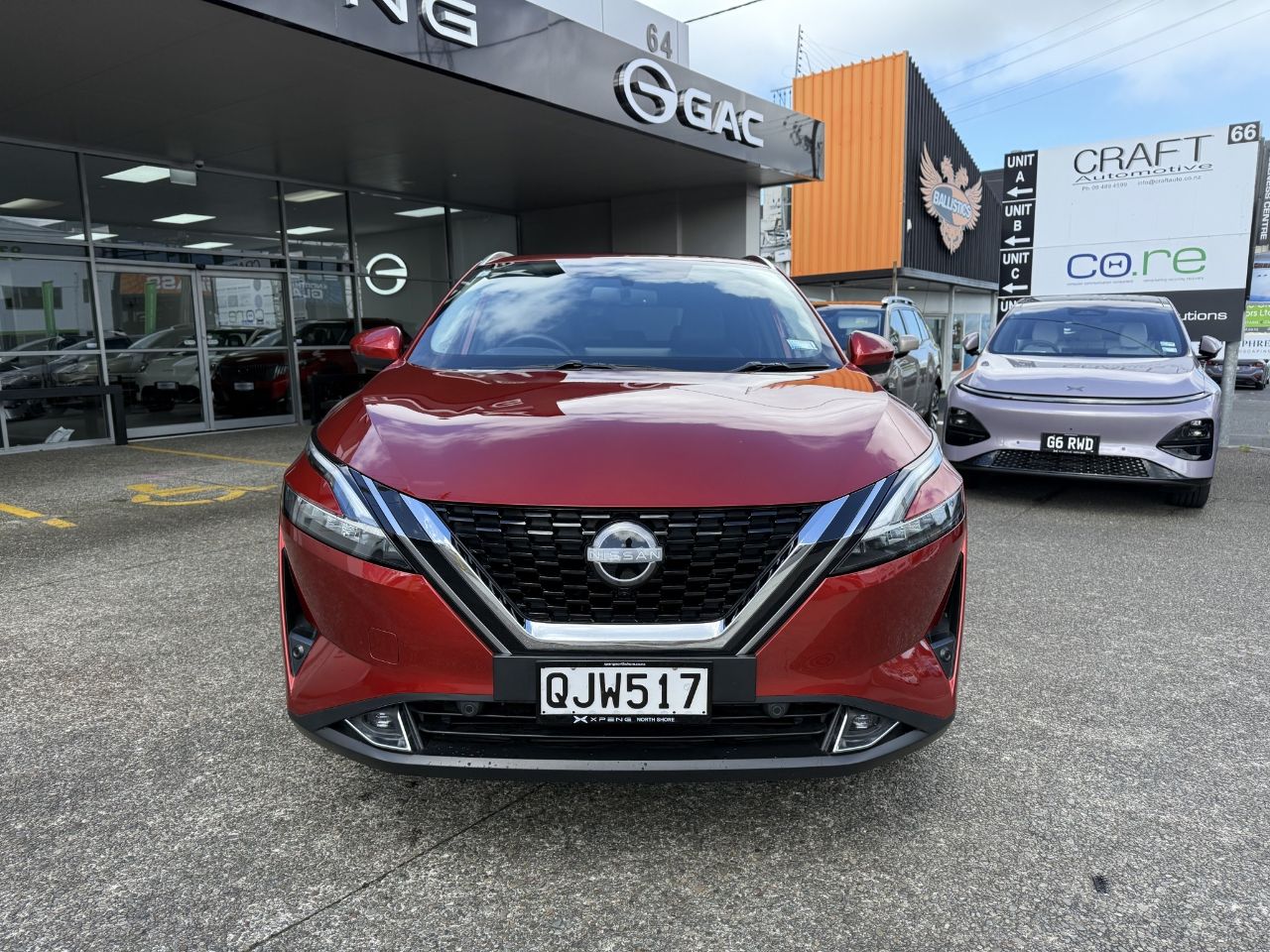 Vehicle image 3