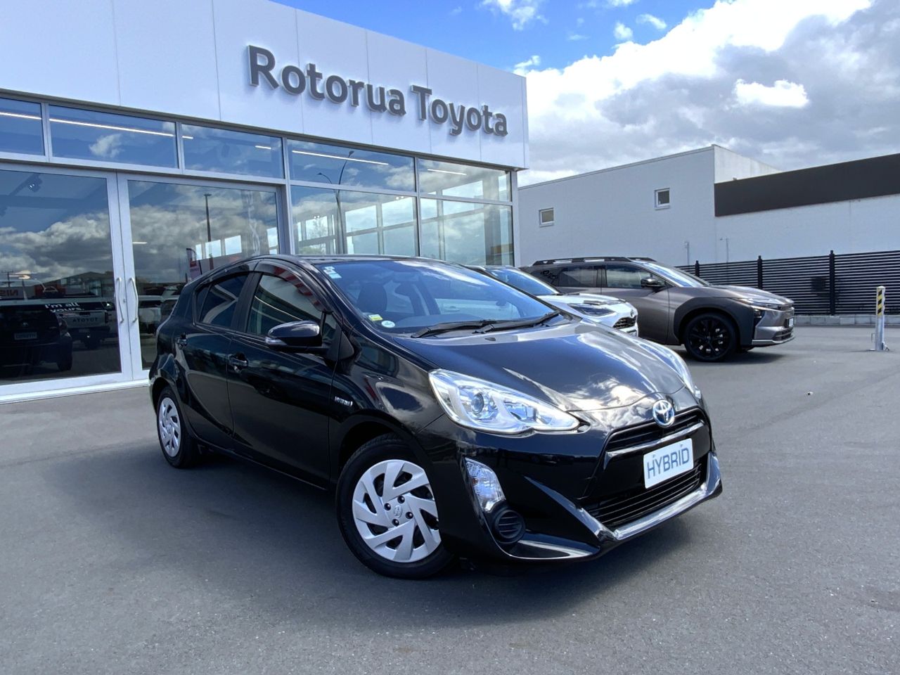 Vehicle image 1