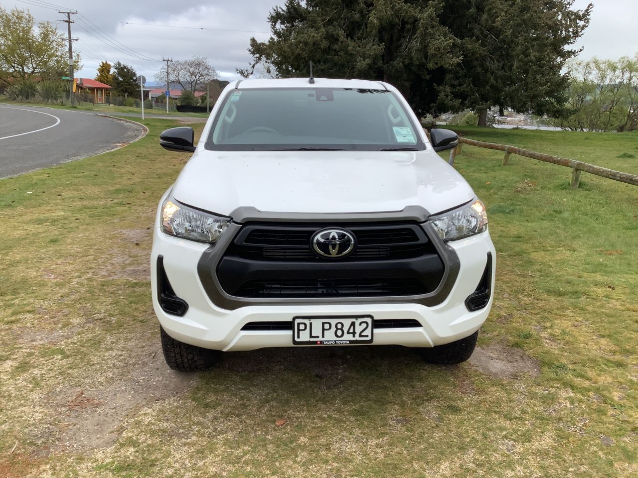 Vehicle image 3