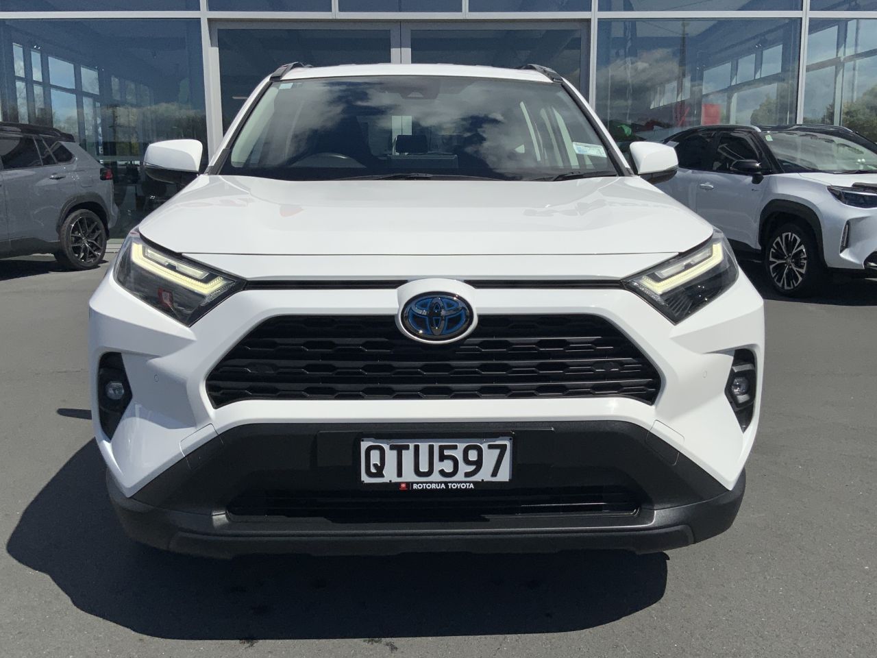 Vehicle image 2
