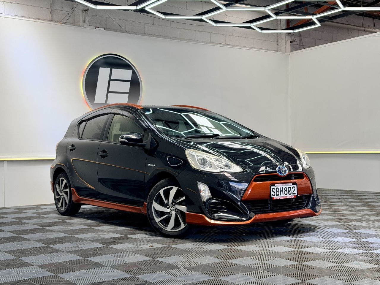 Vehicle image 1