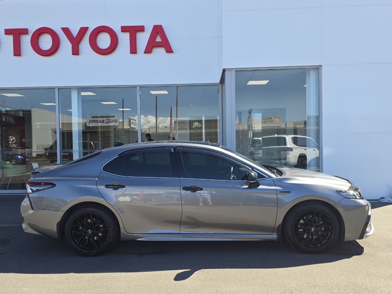 Vehicle image 2