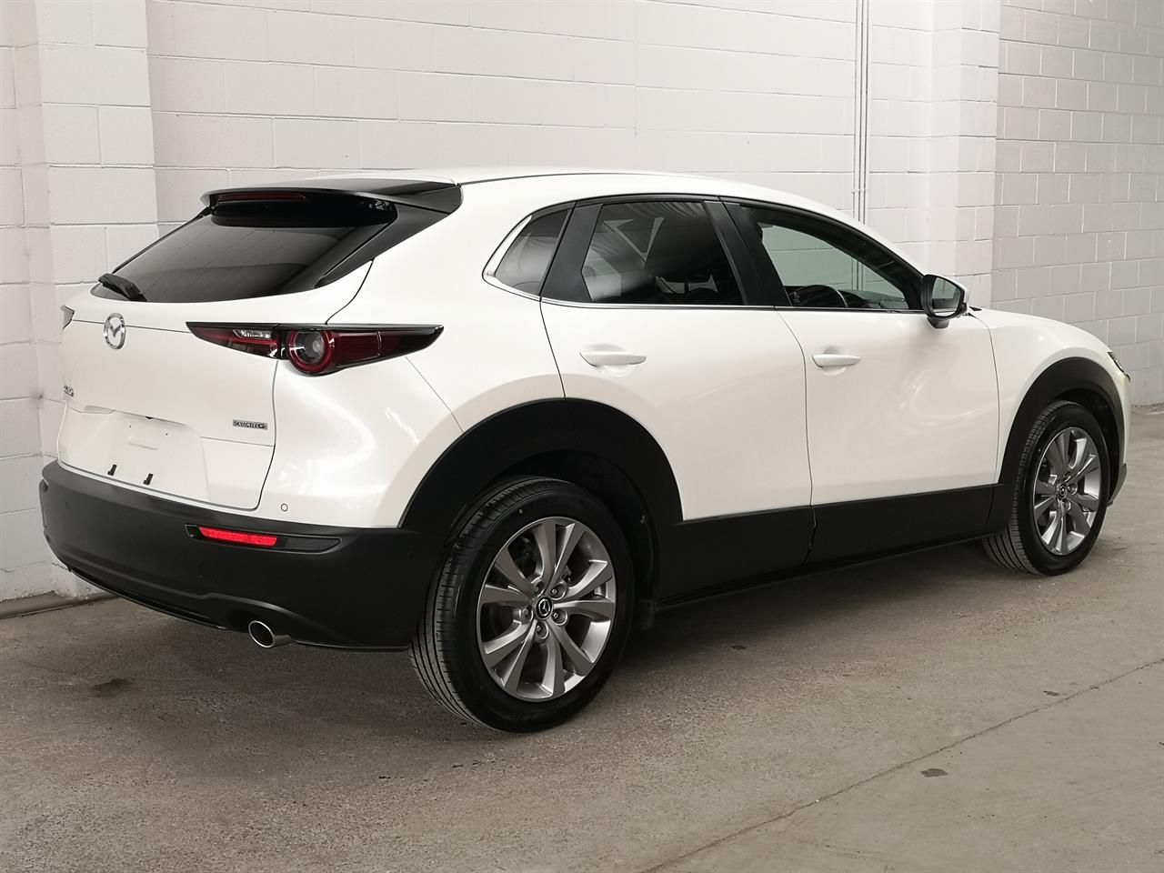Vehicle image 2