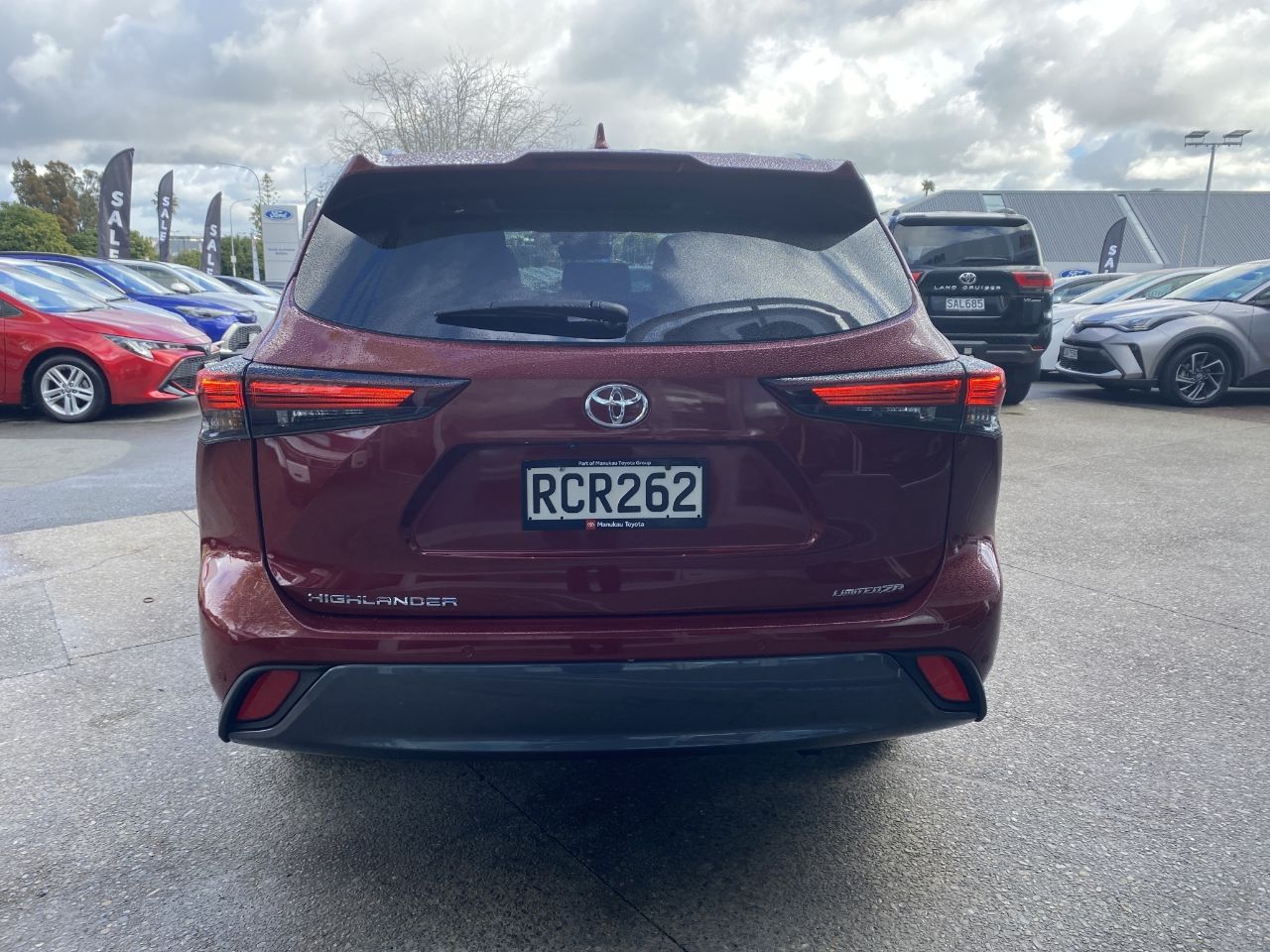 Vehicle image 3