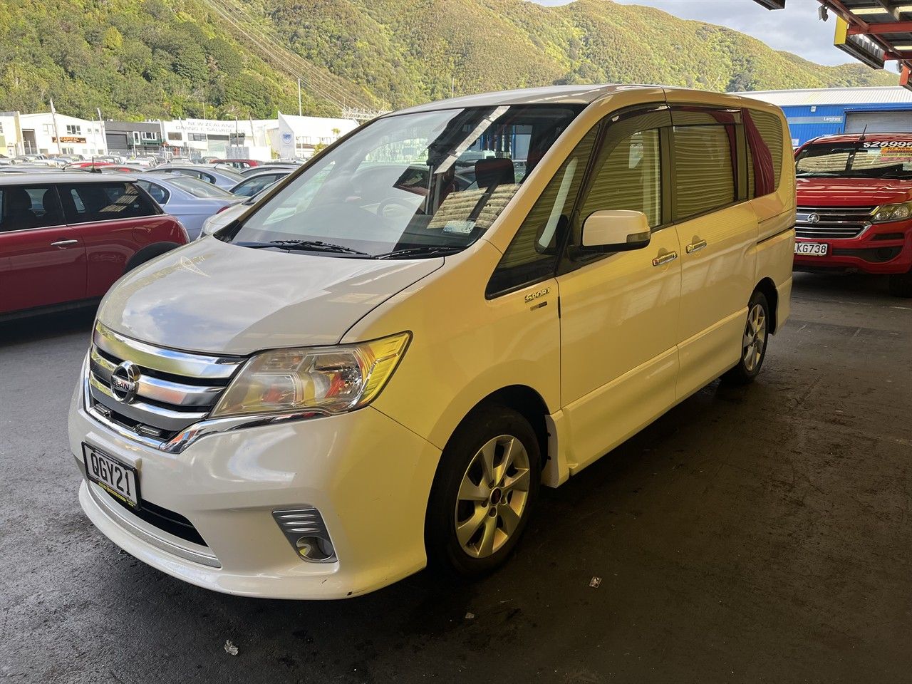 Vehicle image 3
