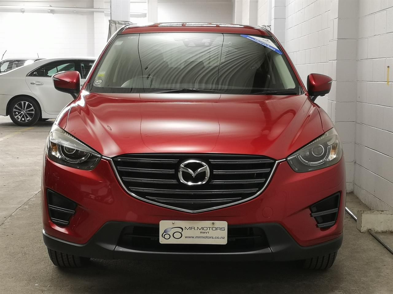 Vehicle image 4