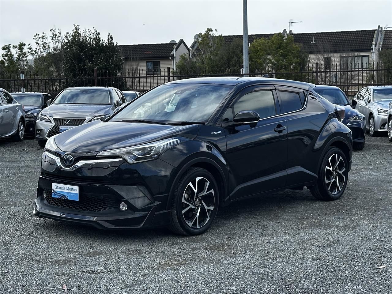 Vehicle image 3