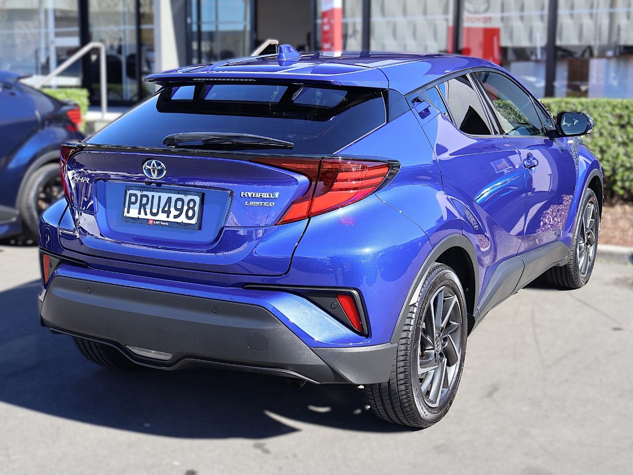 Vehicle image 5