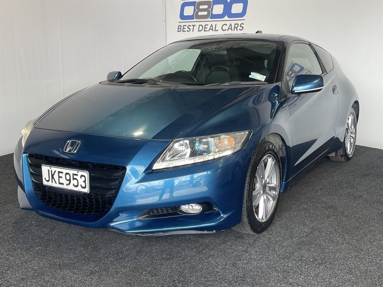 Vehicle image 3
