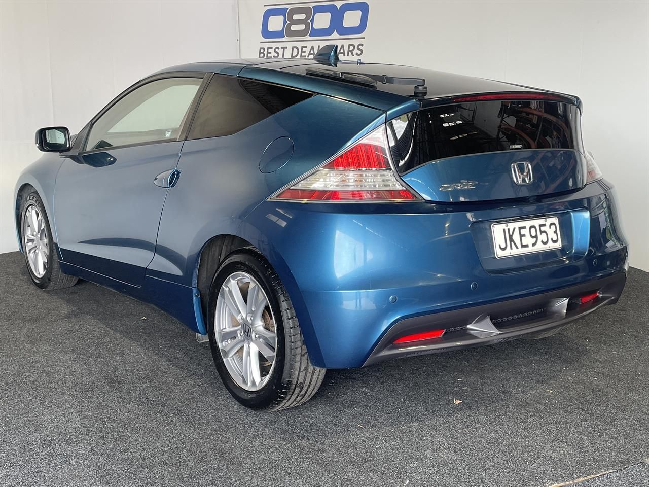 Vehicle image 4