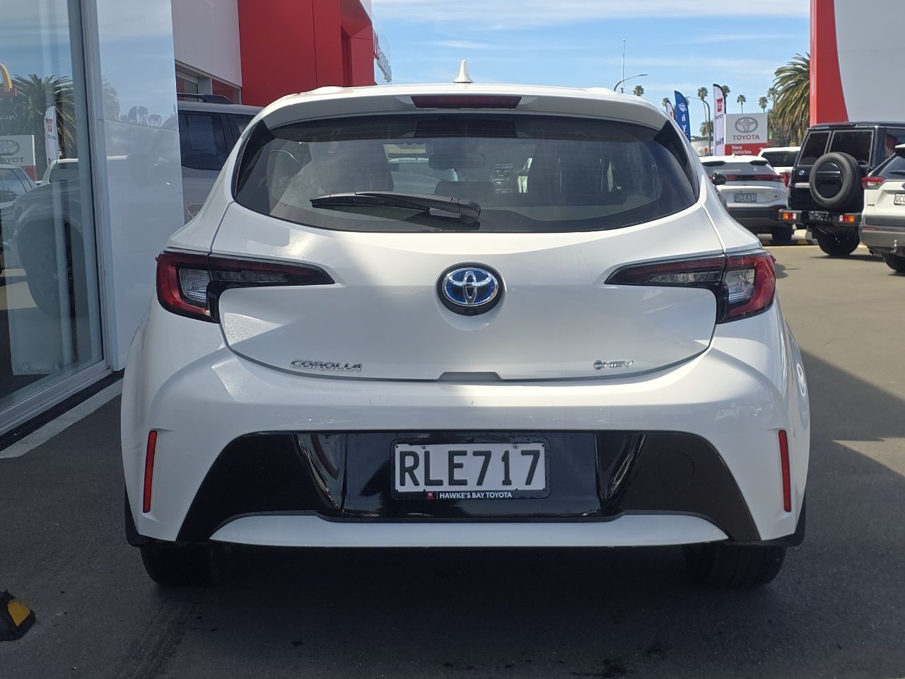 Vehicle image 4