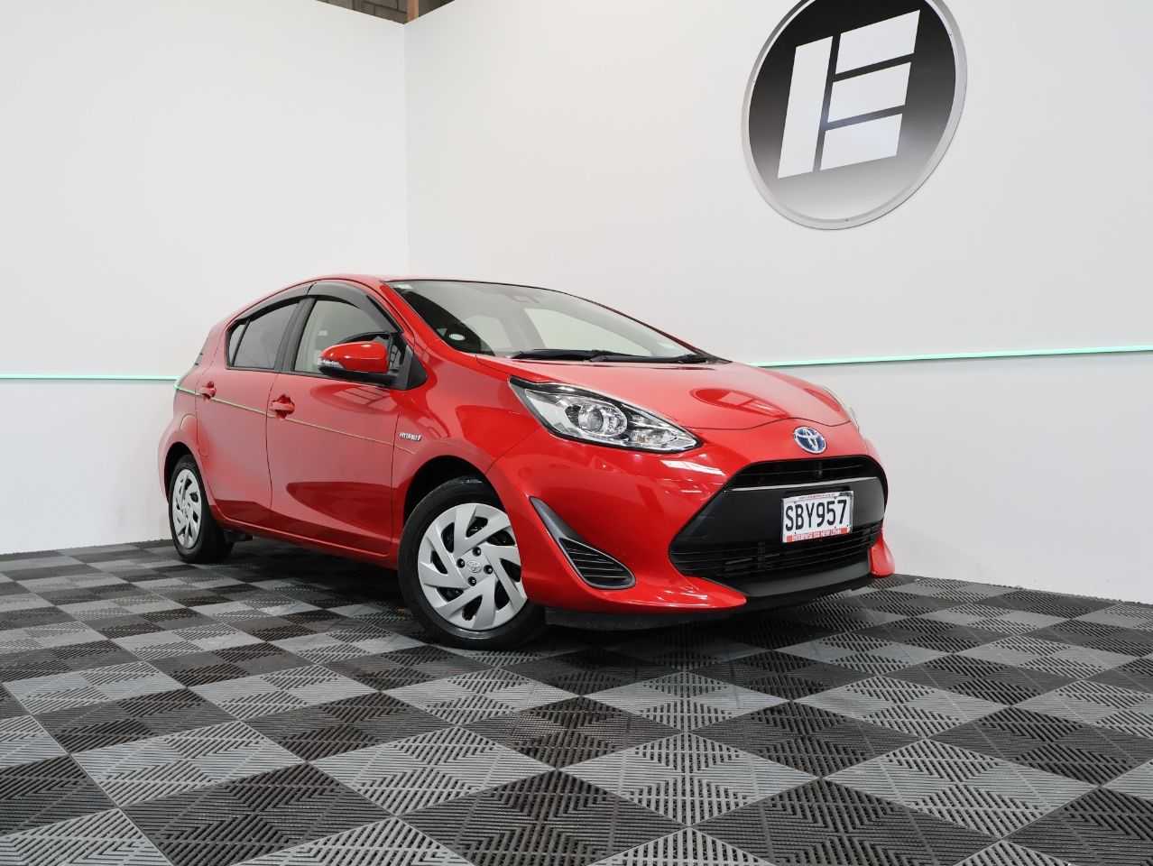 Vehicle image 1