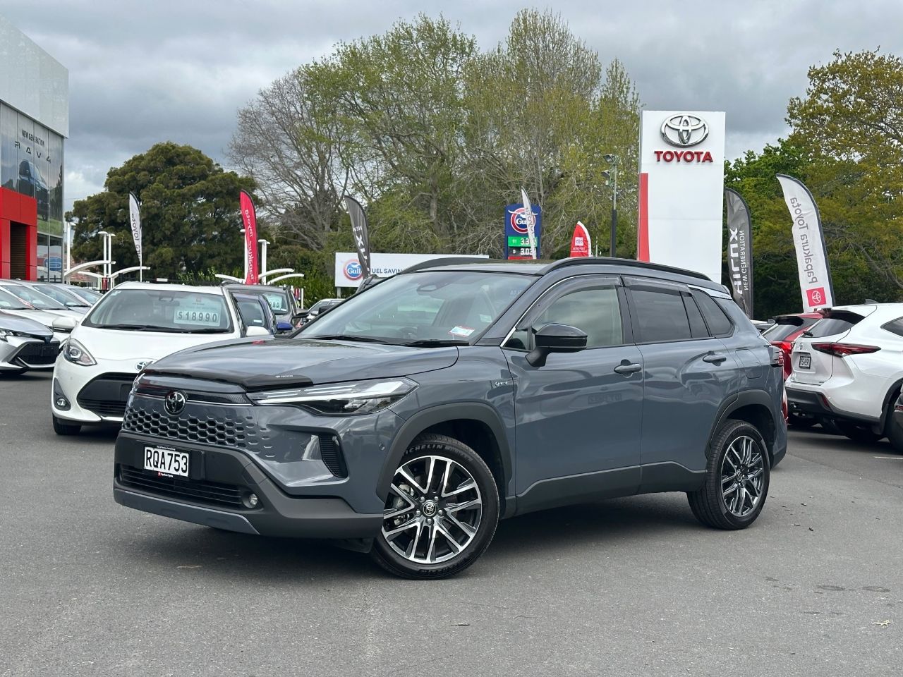 Vehicle image 3