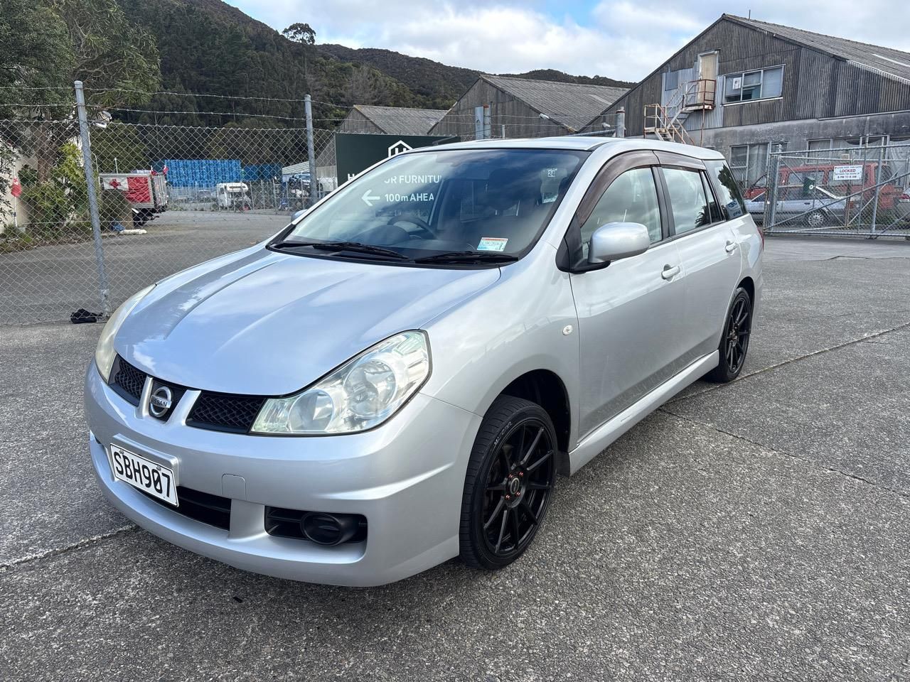 Vehicle image 2