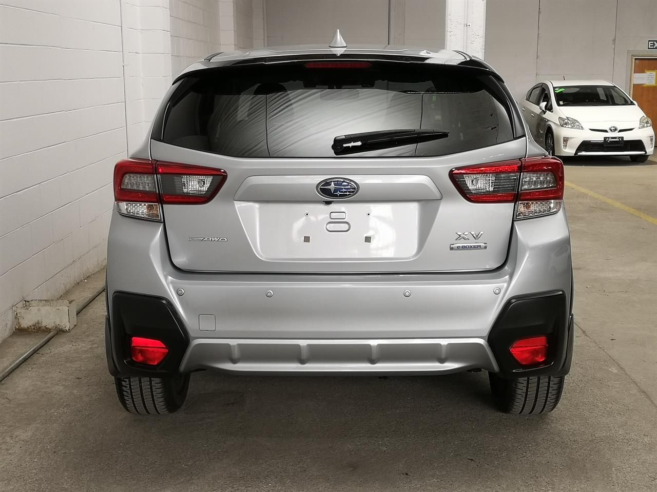 Vehicle image 5