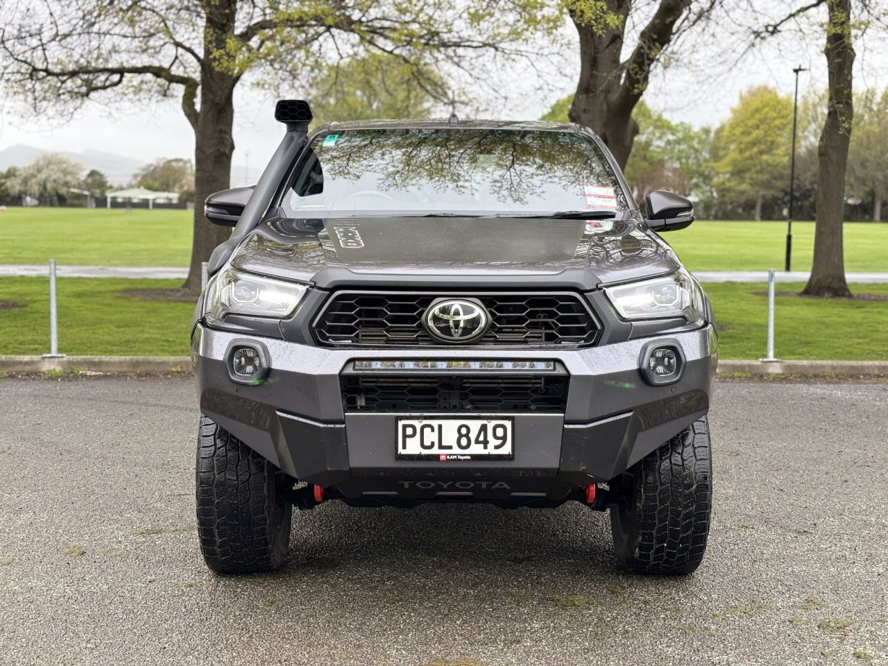 Vehicle image 3