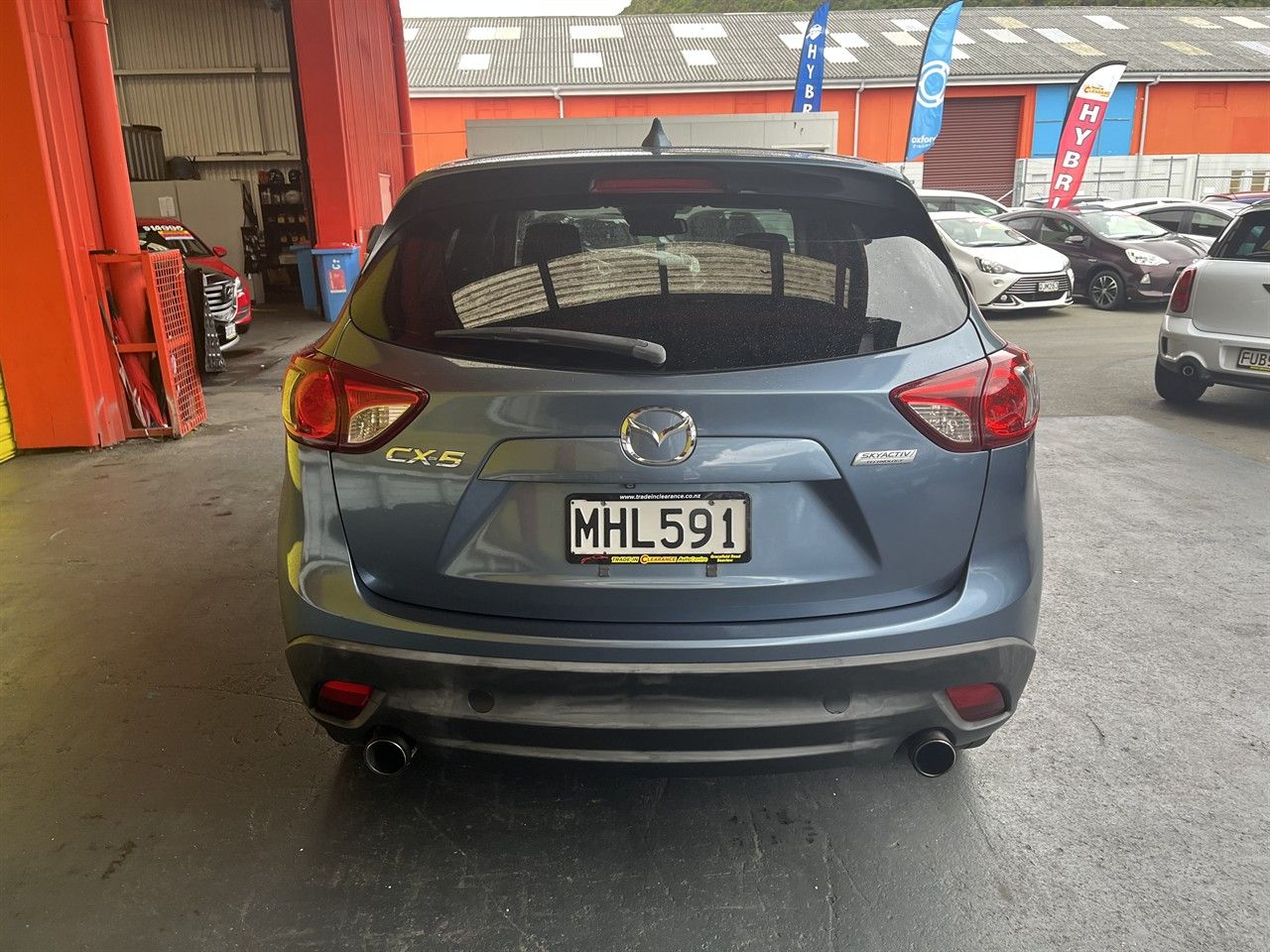 Vehicle image 5