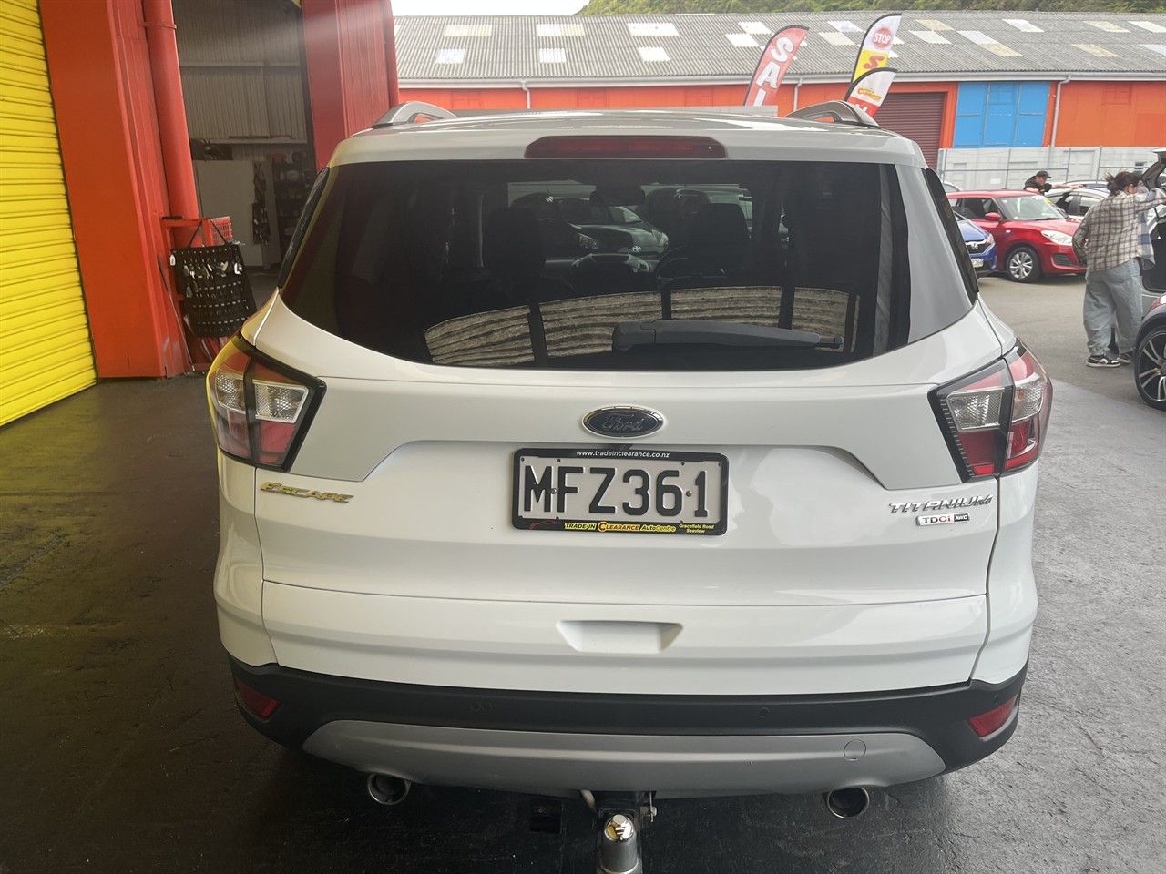 Vehicle image 5
