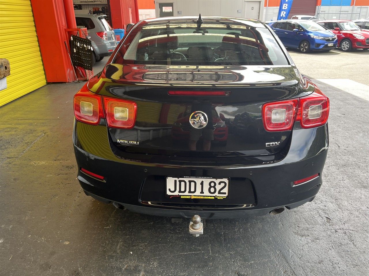 Vehicle image 5