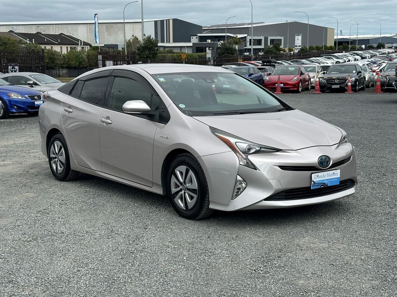Vehicle image 1