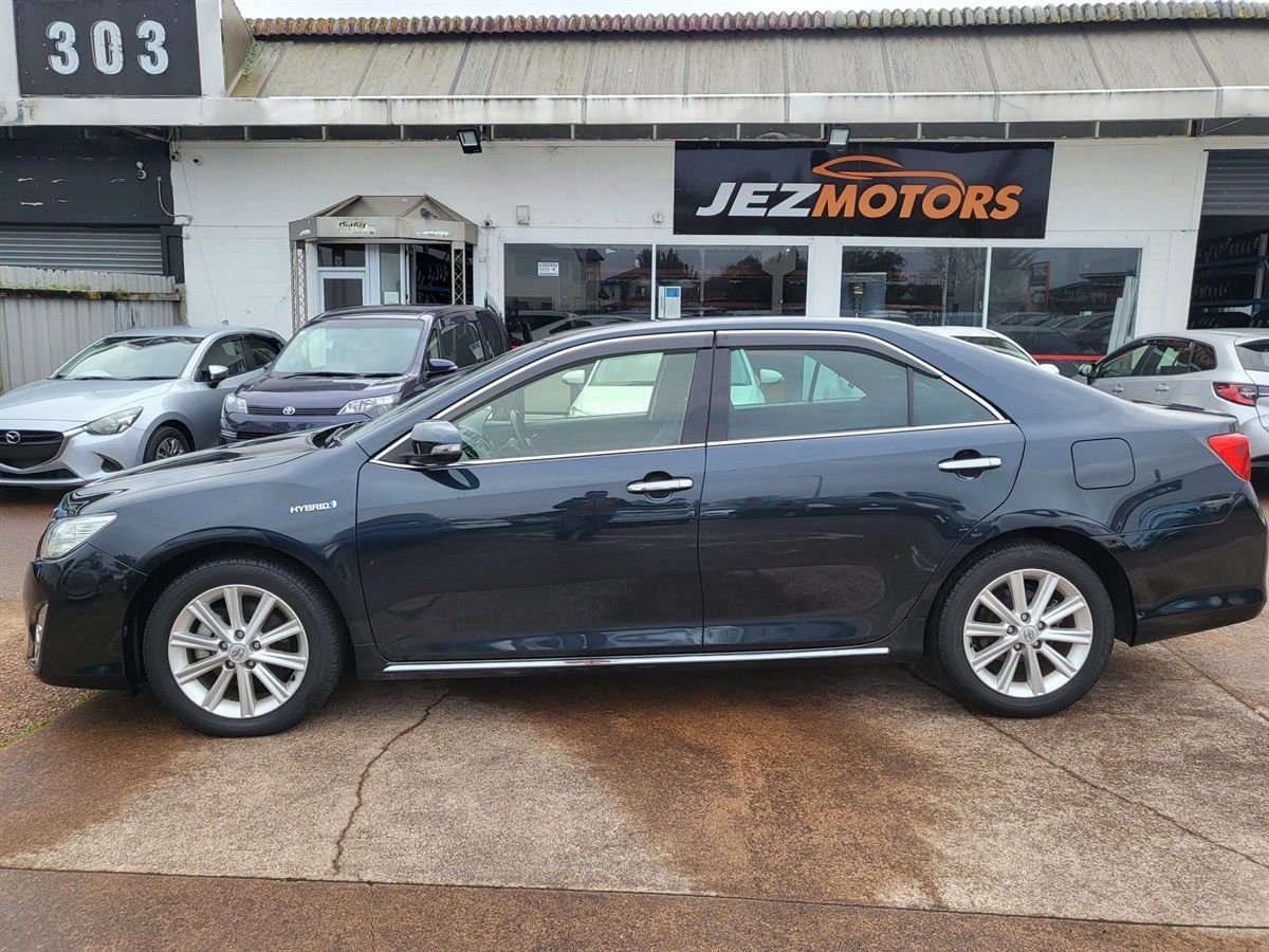 Vehicle image 2