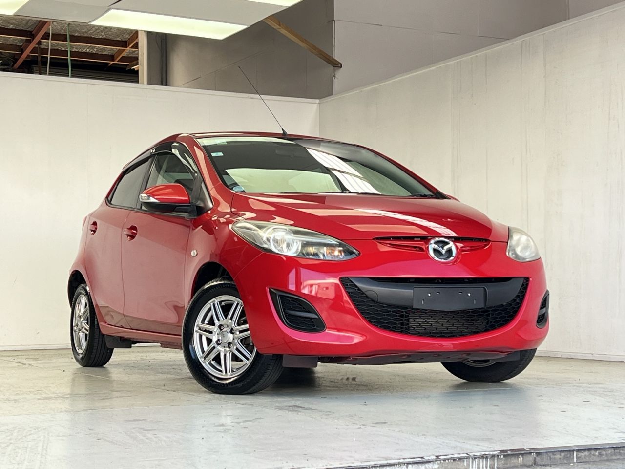 Vehicle image 3
