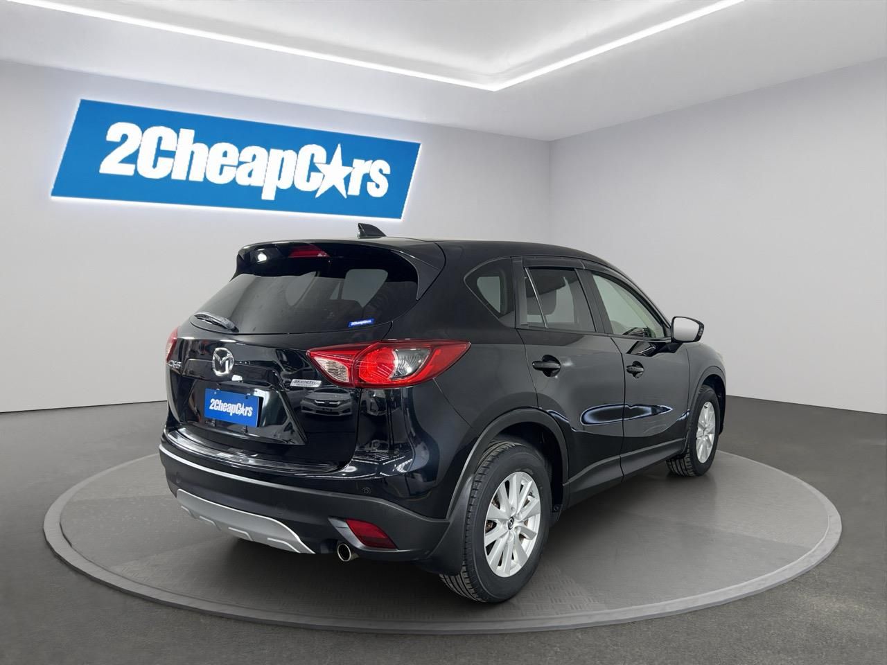 Vehicle image 5