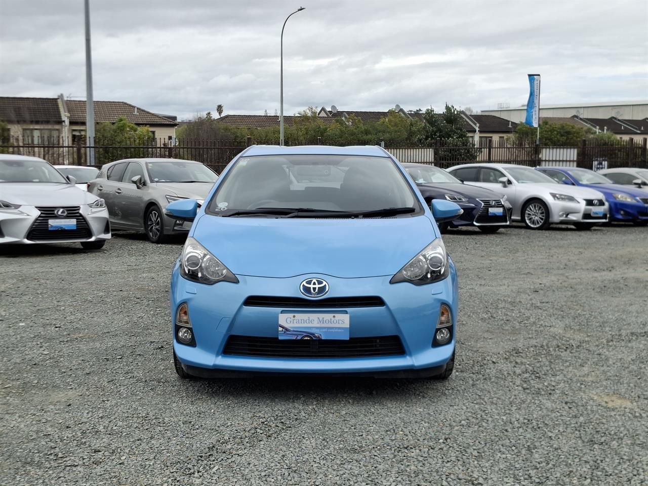 Vehicle image 2