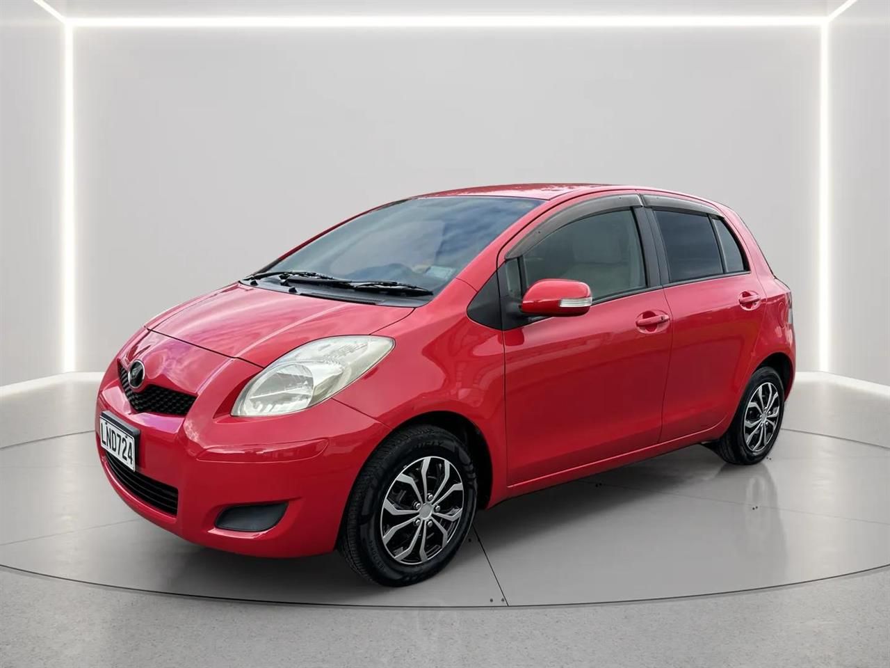 Vehicle image 3