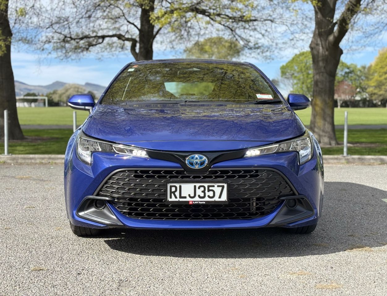 Vehicle image 2