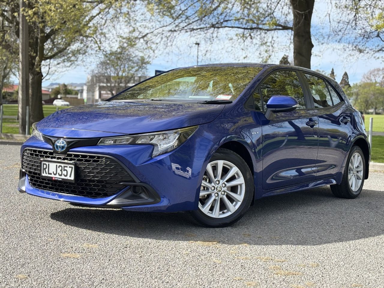 Vehicle image 3
