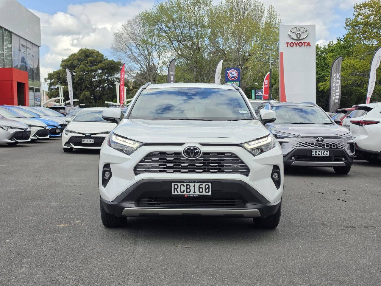 Vehicle image 2