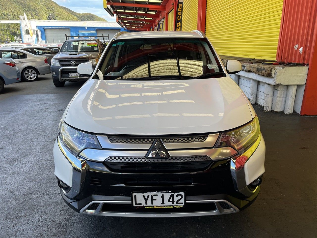Vehicle image 2
