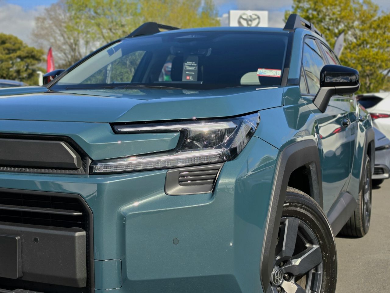 Vehicle image 5