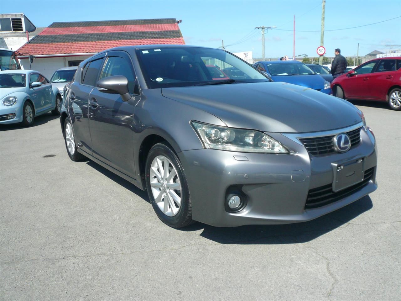 Vehicle image 3
