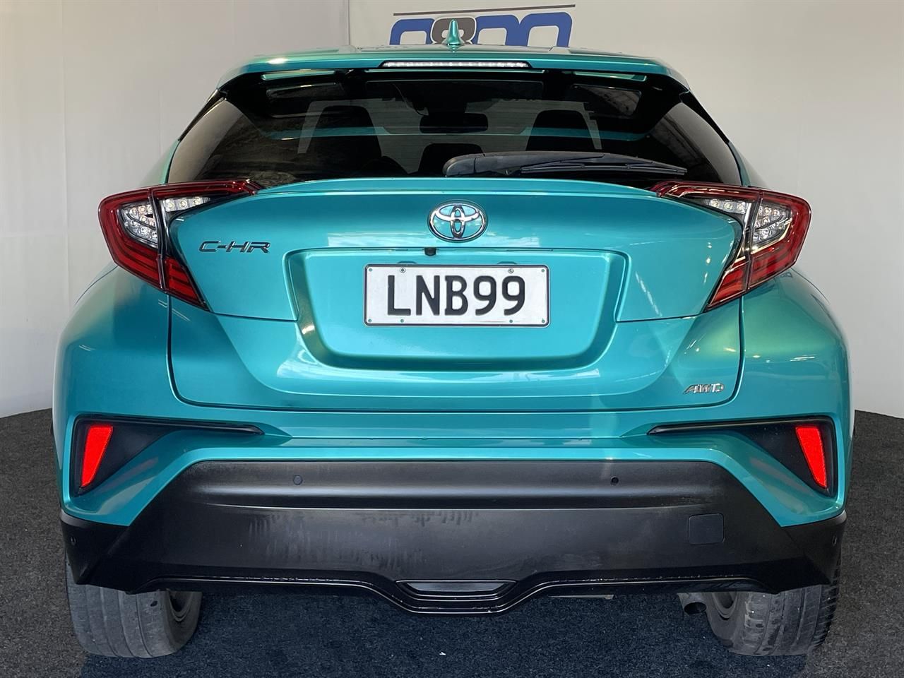 Vehicle image 5