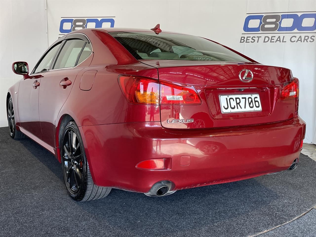 Vehicle image 4