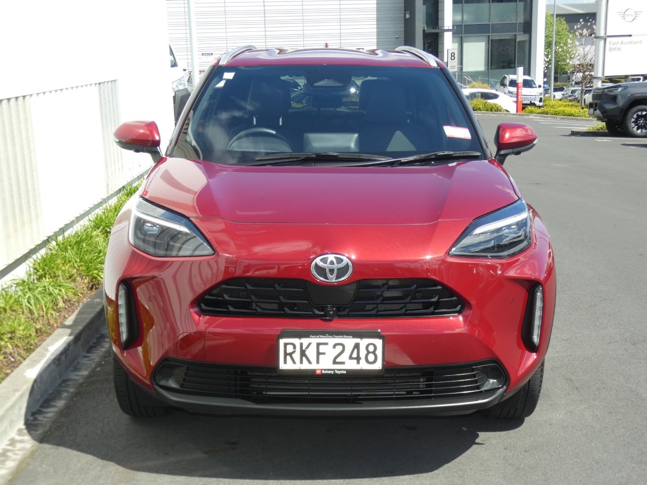 Vehicle image 3