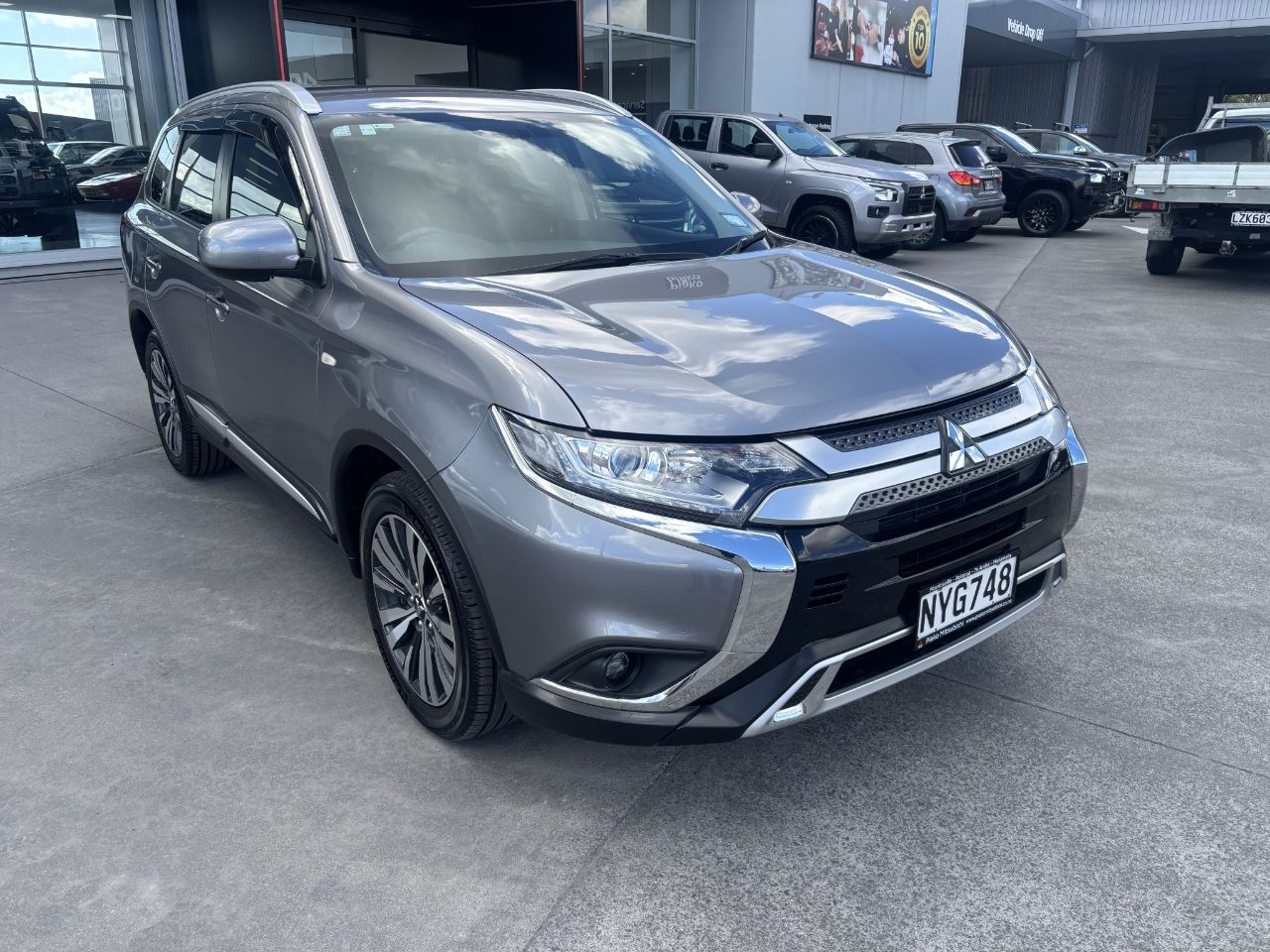 Vehicle image 1