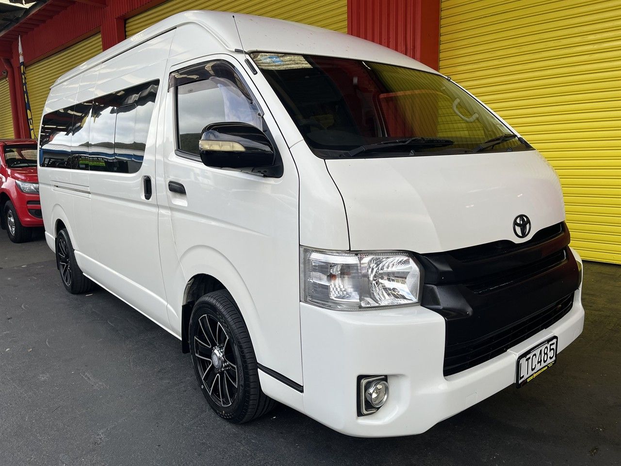 Vehicle image 1