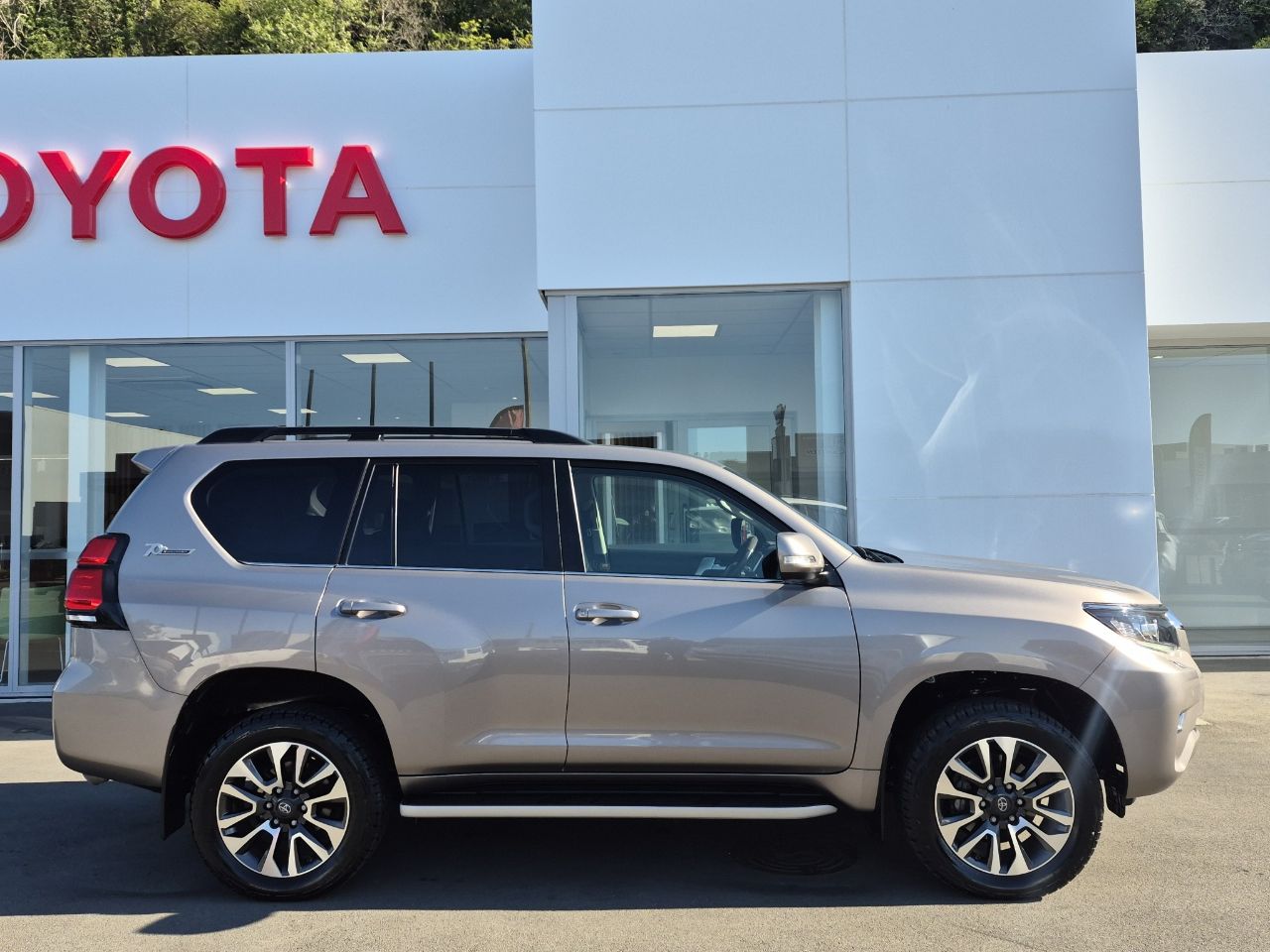 Vehicle image 2
