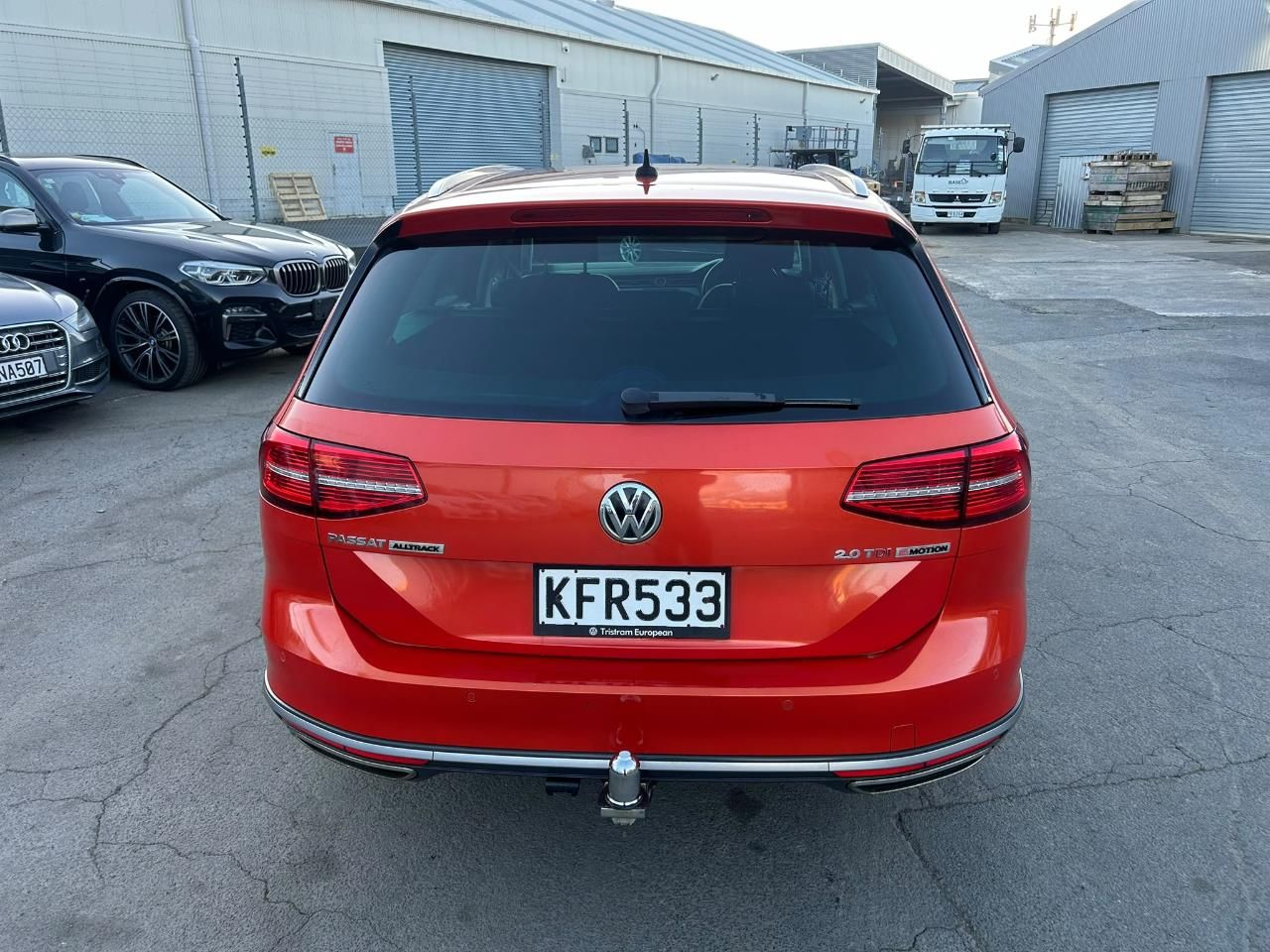 Vehicle image 5
