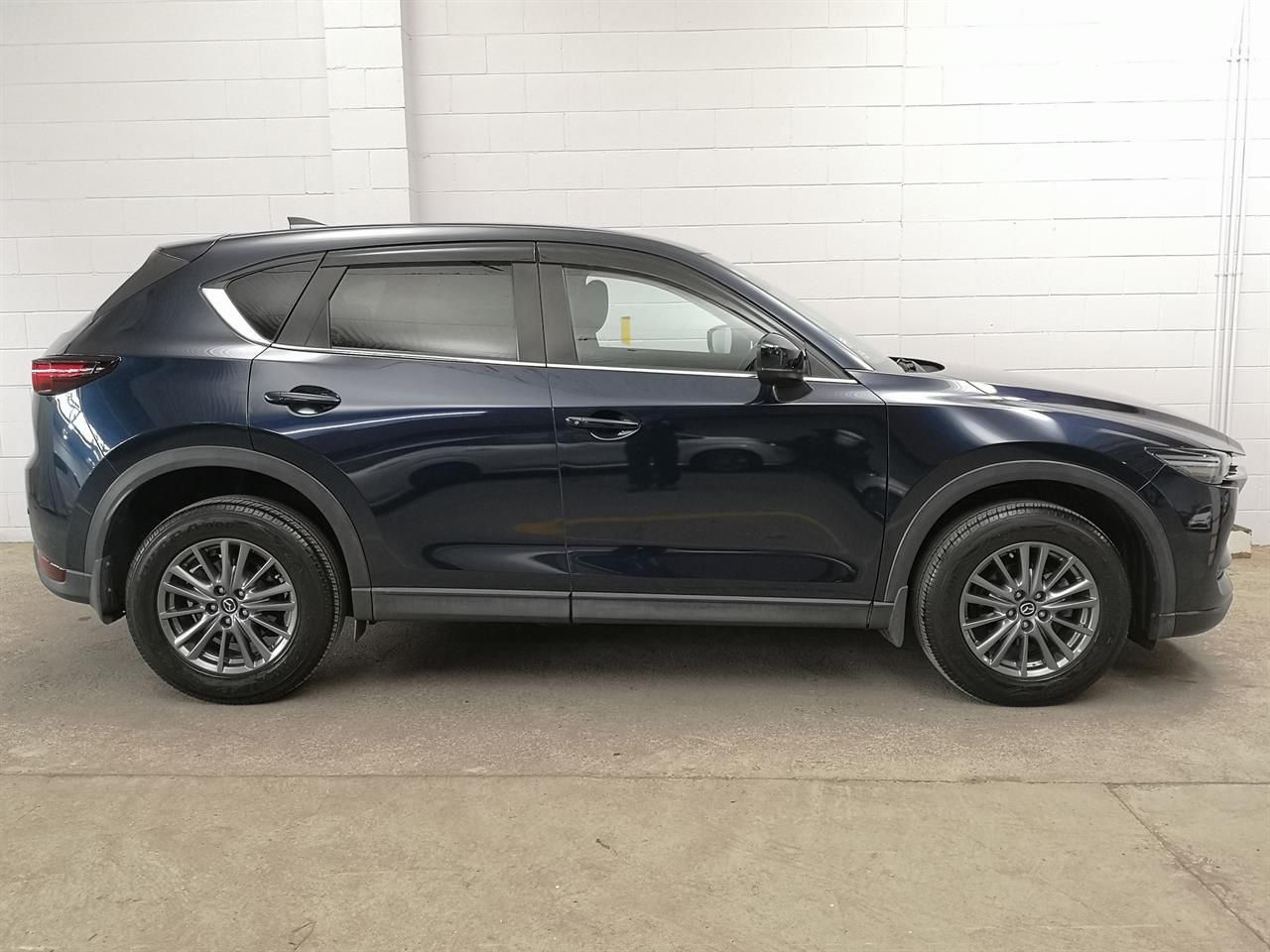 Vehicle image 3