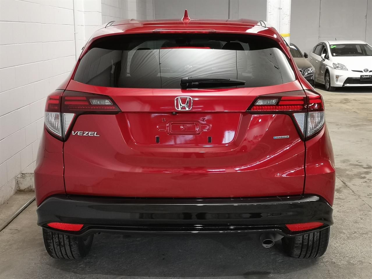 Vehicle image 5