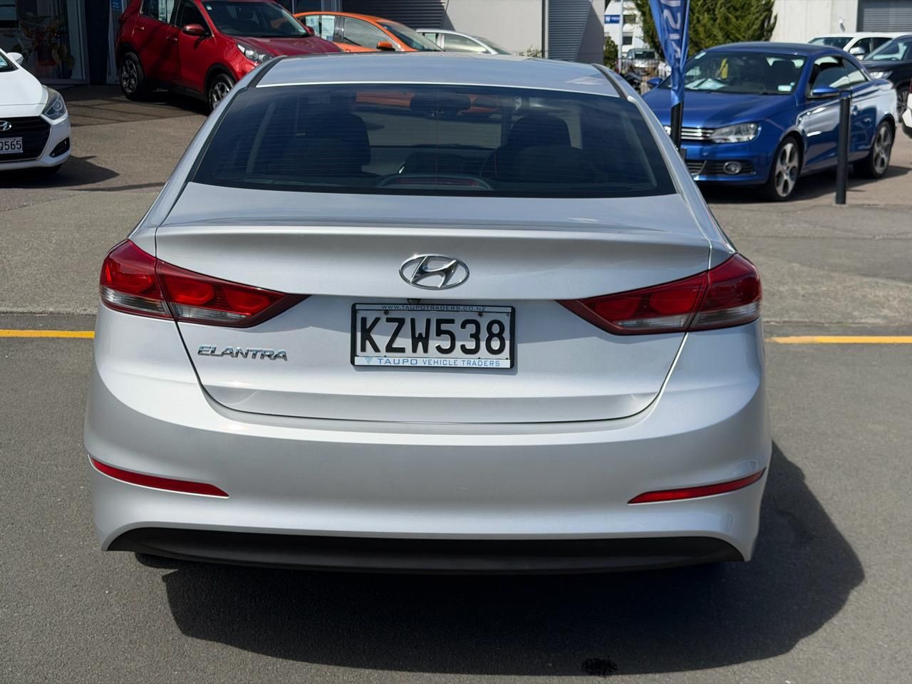 Vehicle image 5